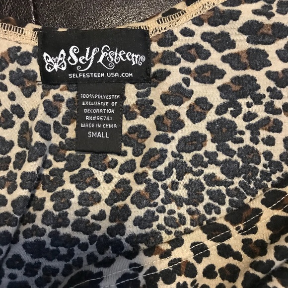 Shirt - Picture 4 of 4